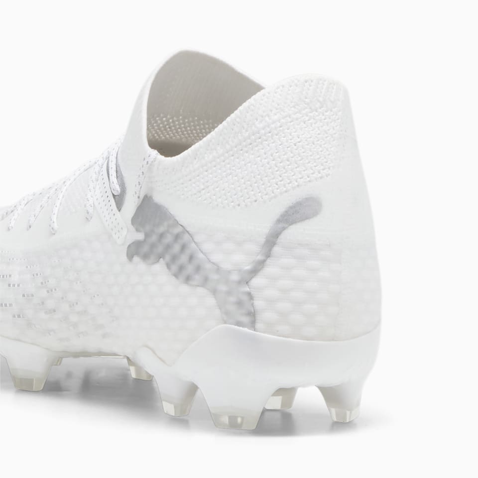 Puma FUTURE 7 ULTIMATE FG/AG Soccer Cleats product image 4, provided for visual reference and product detail review